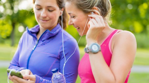 Two adults with ADHD exercise together to achieve their weight loss goals.